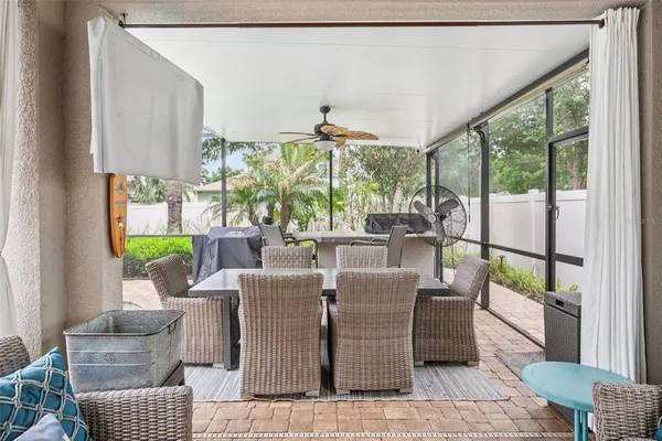 $550,000 | 210 Dakota Hill Drive, Seffner, FL 33584