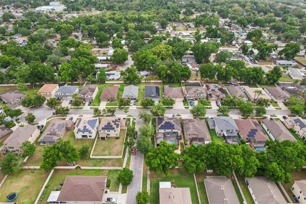 $550,000 | 210 Dakota Hill Drive, Seffner, FL 33584