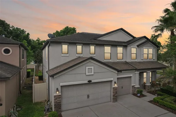 $550,000 | 210 Dakota Hill Drive, Seffner, FL 33584