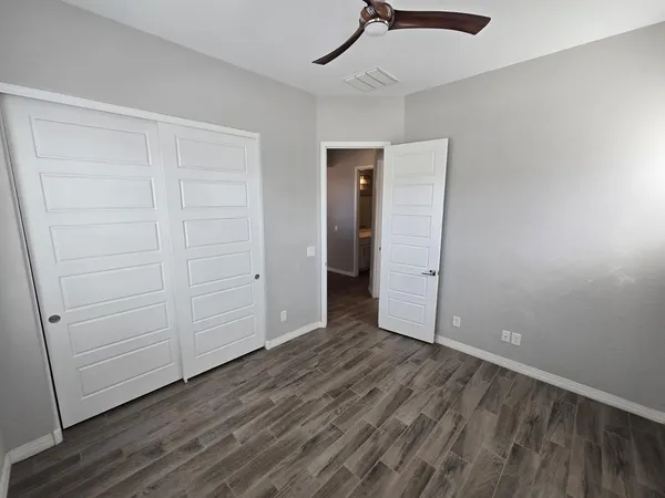 $2,900 | 3276 East Orleans Drive, Gilbert, AZ 85298