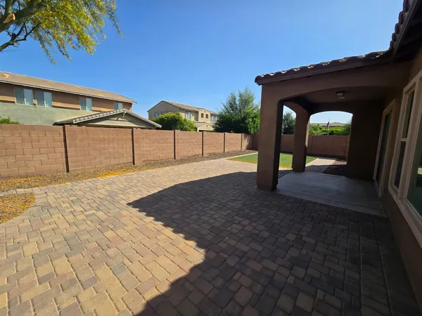 $2,900 | 3276 East Orleans Drive, Gilbert, AZ 85298