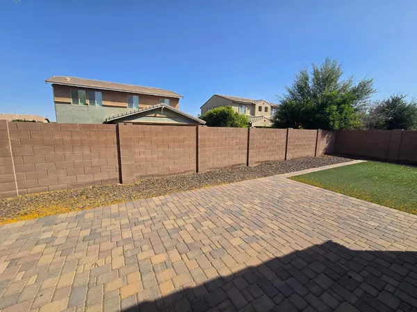 $2,900 | 3276 East Orleans Drive, Gilbert, AZ 85298