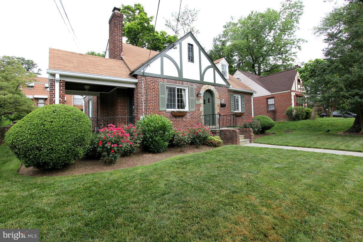 9926 Markham Street Silver Spring, MD 20901 - Photo 2 of 30 Exterior (Front)