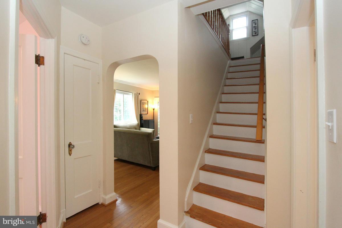 9926 Markham Street Silver Spring, MD 20901 - Photo 18 of 30 Interior (General)