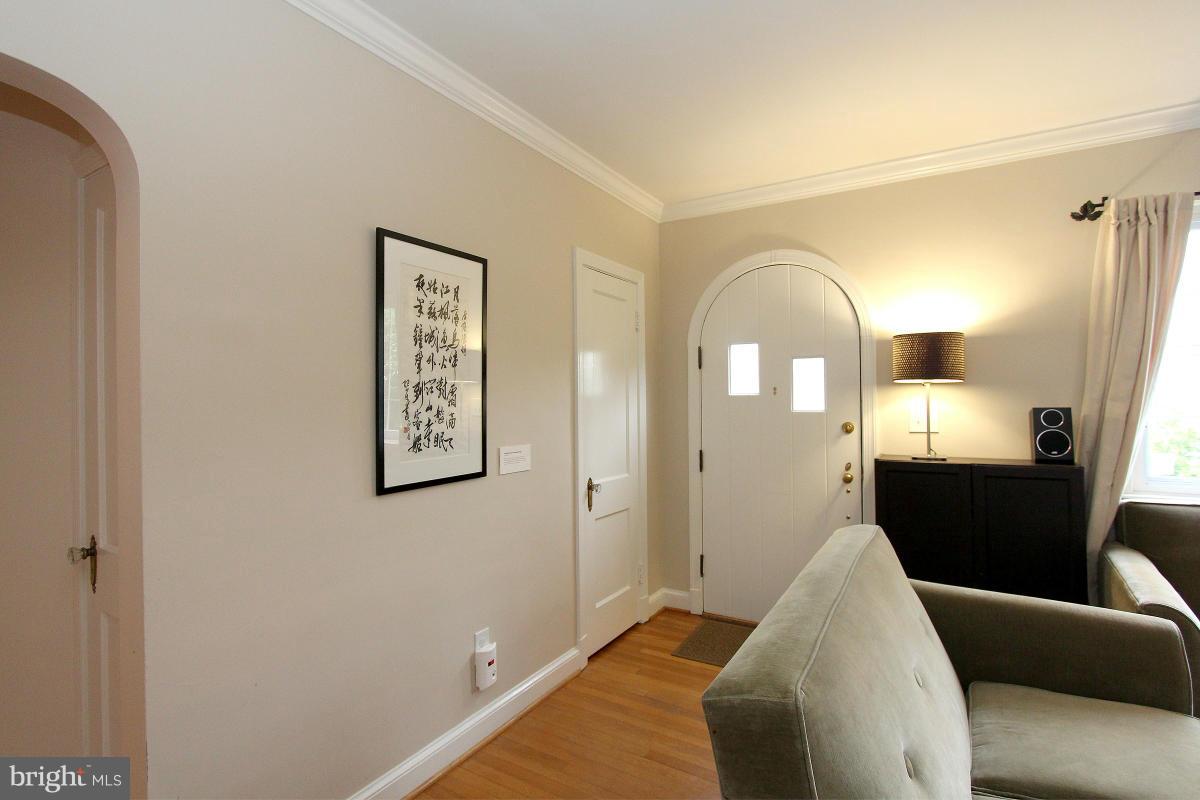 9926 Markham Street Silver Spring, MD 20901 - Photo 6 of 30 Interior (General)