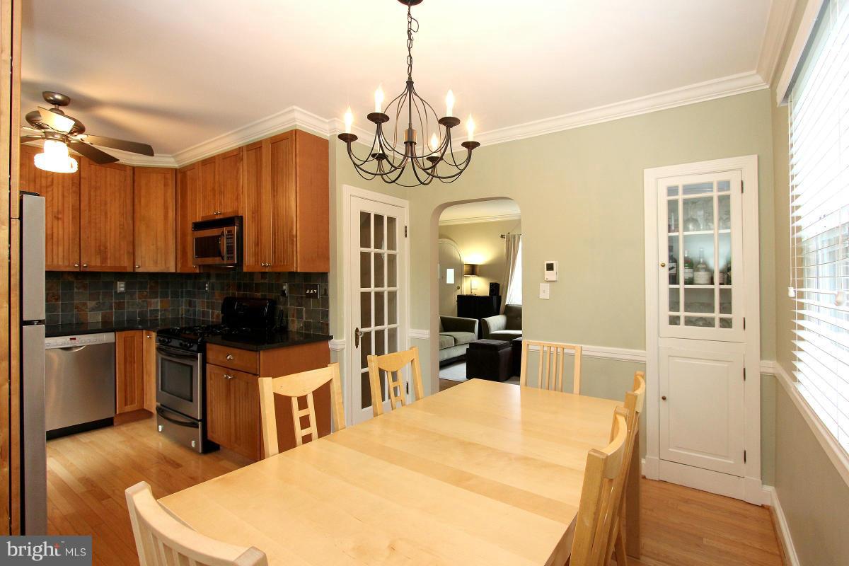 9926 Markham Street Silver Spring, MD 20901 - Photo 7 of 30 Dining Room