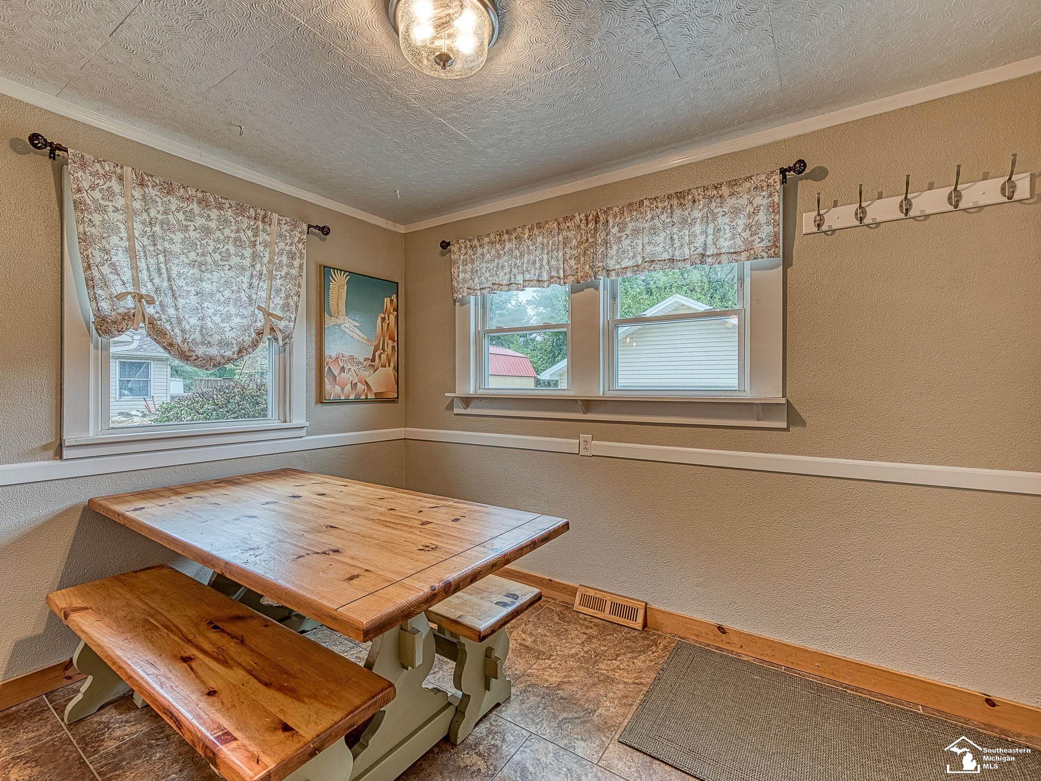 10207 Goff Road Temperance, MI 48182 - Photo 6 of 27