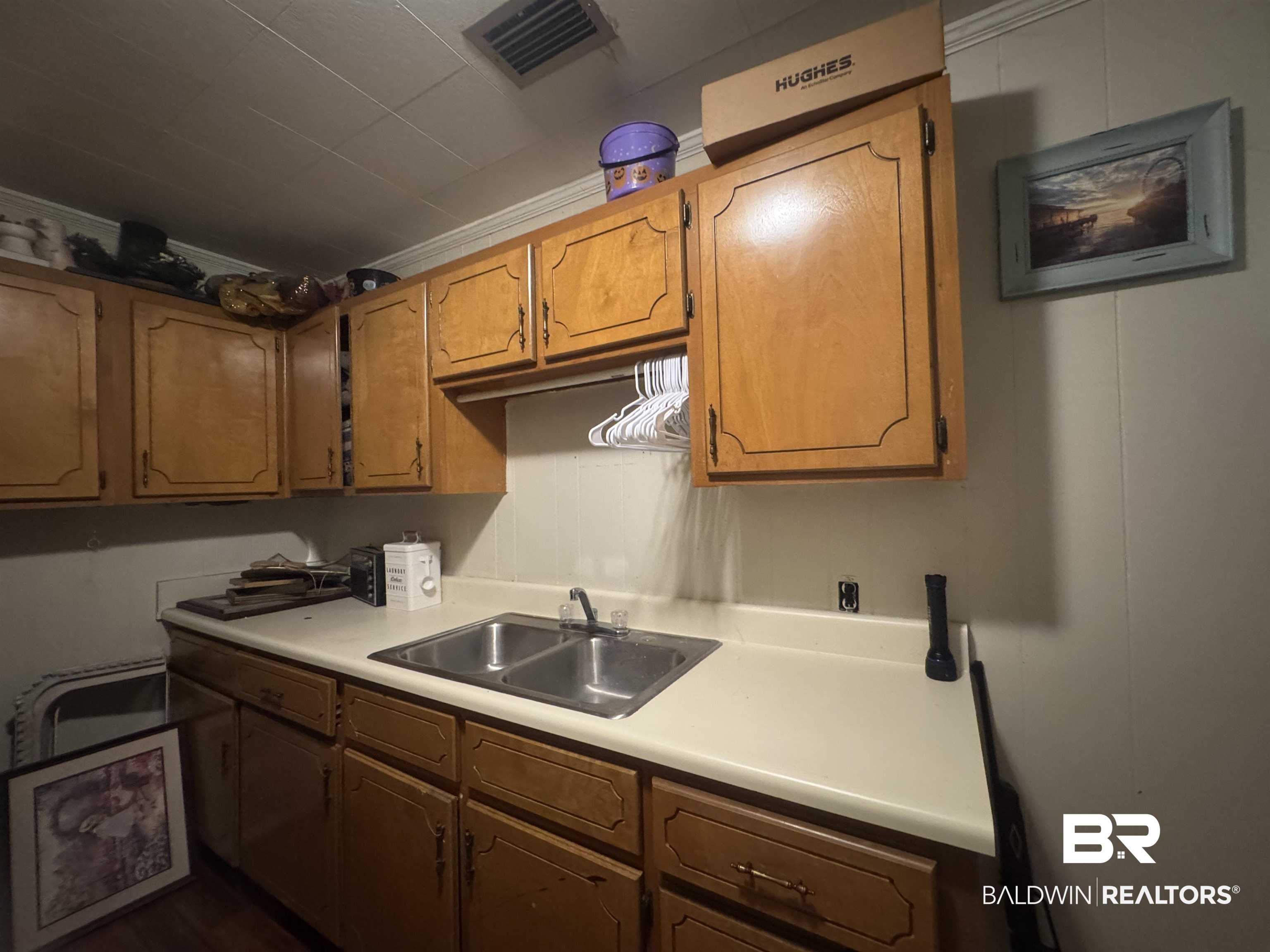 3097 Old Castleberry Road Brewton, AL 36426 - Photo 16 of 49 Great size laundry room right off the carport.