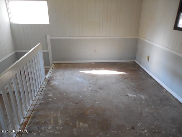 1804 Leon Road Jacksonville, FL 32246 - Photo 11 of 13 Bonus room