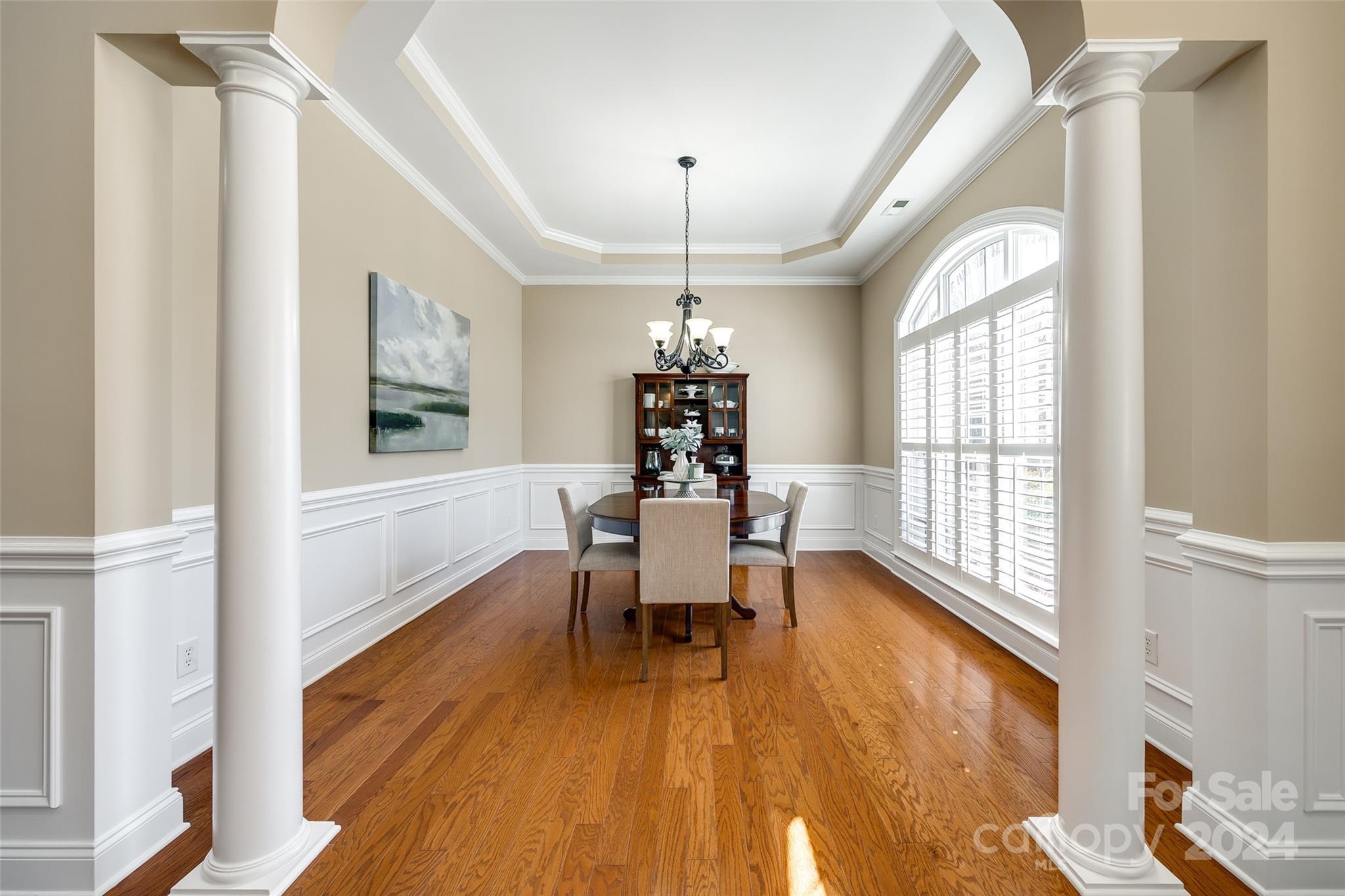 674 Quicksilver Trail Fort Mill, SC 29708 - Photo 6 of 45 a living room with furniture and a chandelier