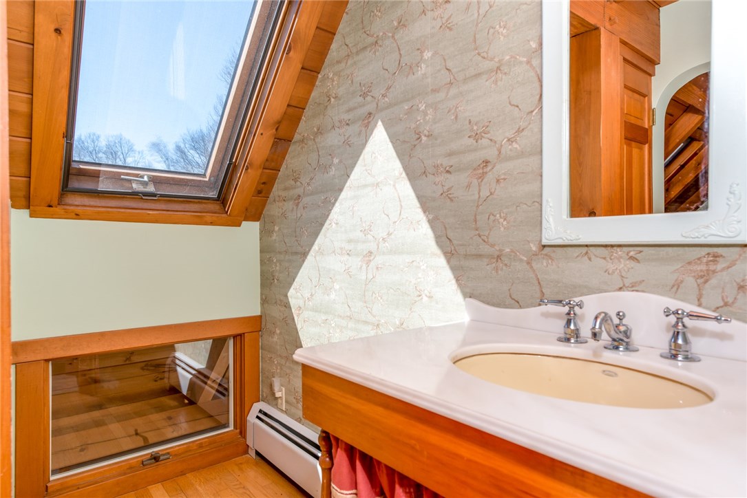 65 Hunting House Road Glocester, RI 02857 - Photo 19 of 32