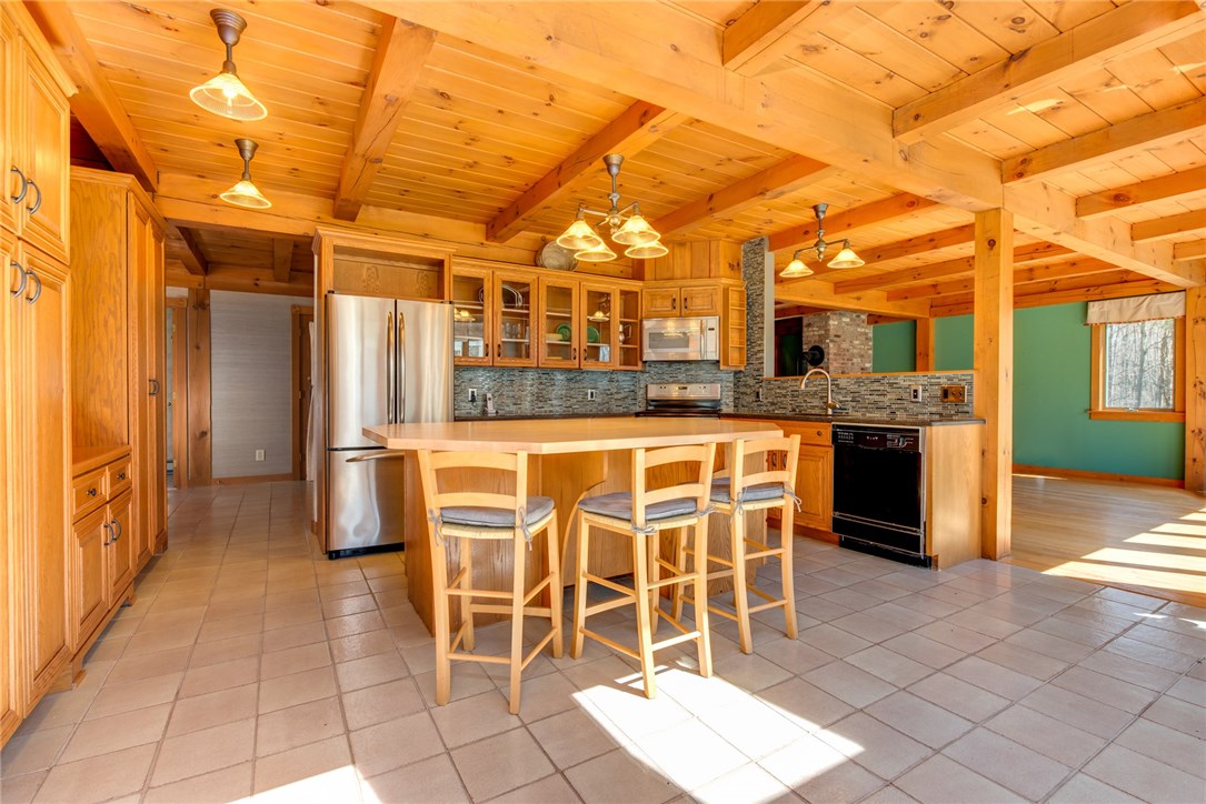 65 Hunting House Road Glocester, RI 02857 - Photo 6 of 32