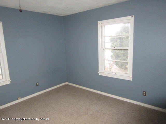 2002 Magnolia Street Amarillo, TX 79107 - Photo 4 of 16 2nd bedrm.JPG