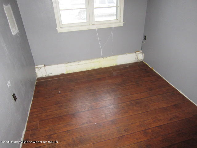2002 Magnolia Street Amarillo, TX 79107 - Photo 7 of 16 4th bedrm.JPG