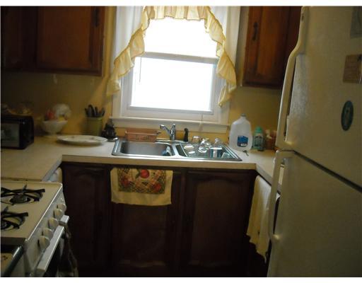 894 Cass Avenue Woonsocket, RI 02895 - Photo 4 of 8 Kitchen.