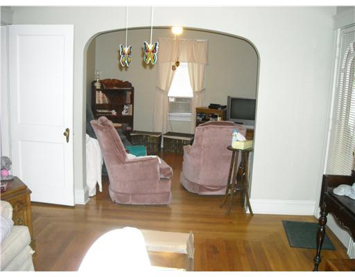 894 Cass Avenue Woonsocket, RI 02895 - Photo 5 of 8 Living Room.