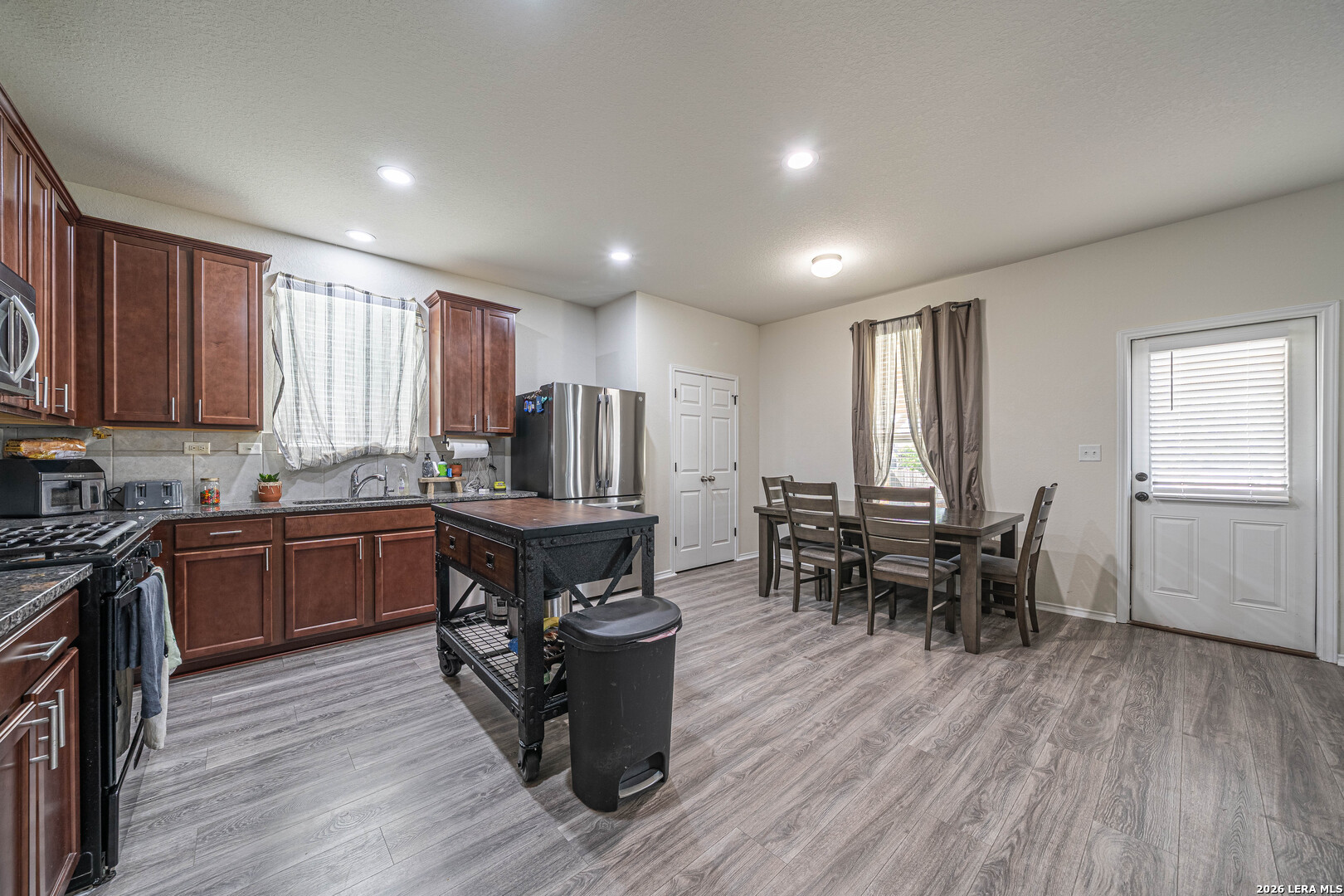 11906 Longfellow Ranch San Antonio, TX 78254 - Photo 6 of 35