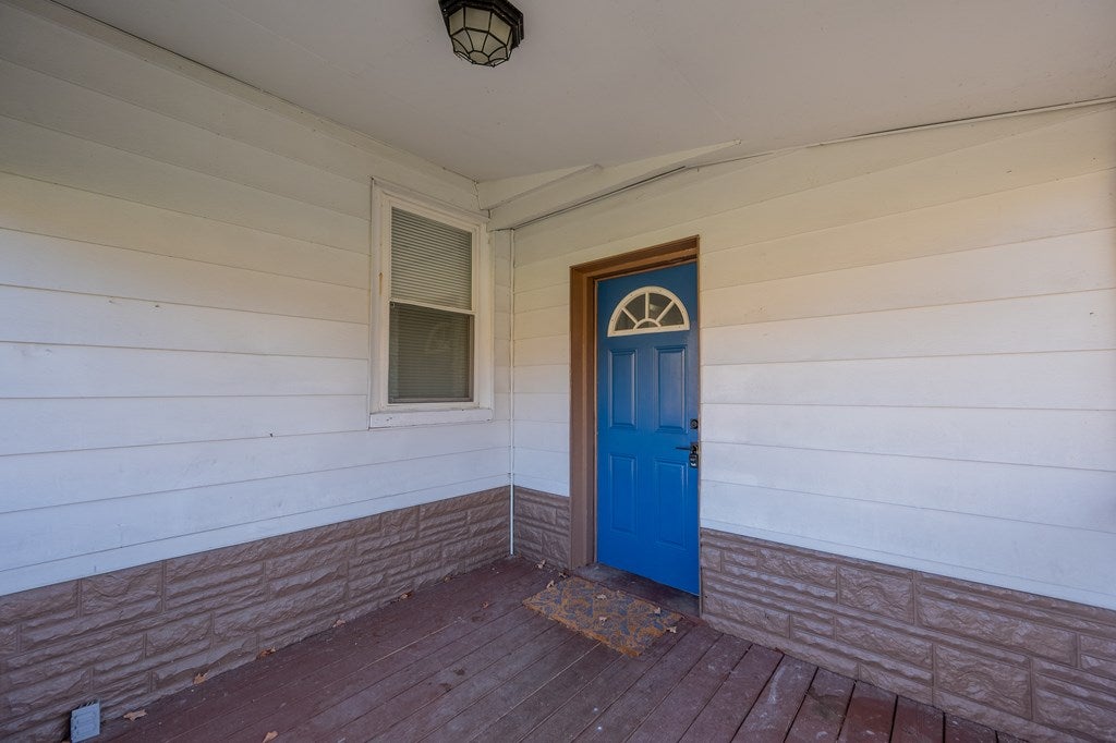950 Grayson Road Wytheville, VA 24382 - Photo 6 of 78 Gallery Image 6