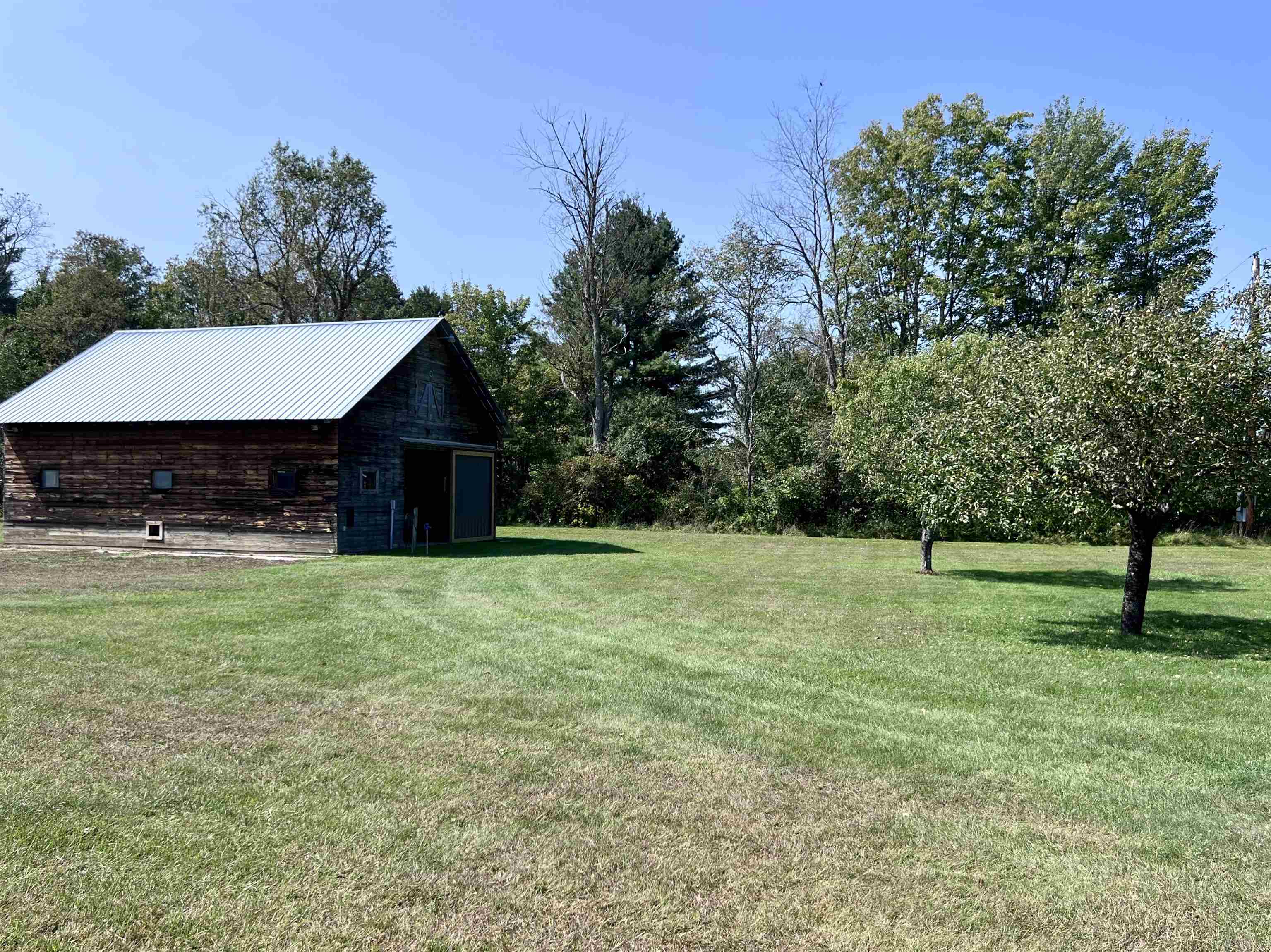 329 Plains Road Westford, VT 05494 - Photo 5 of 41 Gallery Image 5