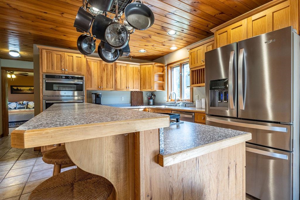 1066 Gorham Pond Road Dunbarton, NH 03046 - Photo 21 of 40