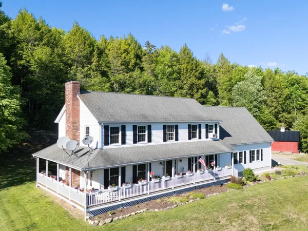 $959,900 | 598 Hubbard Hill Road, Halifax, VT 05342