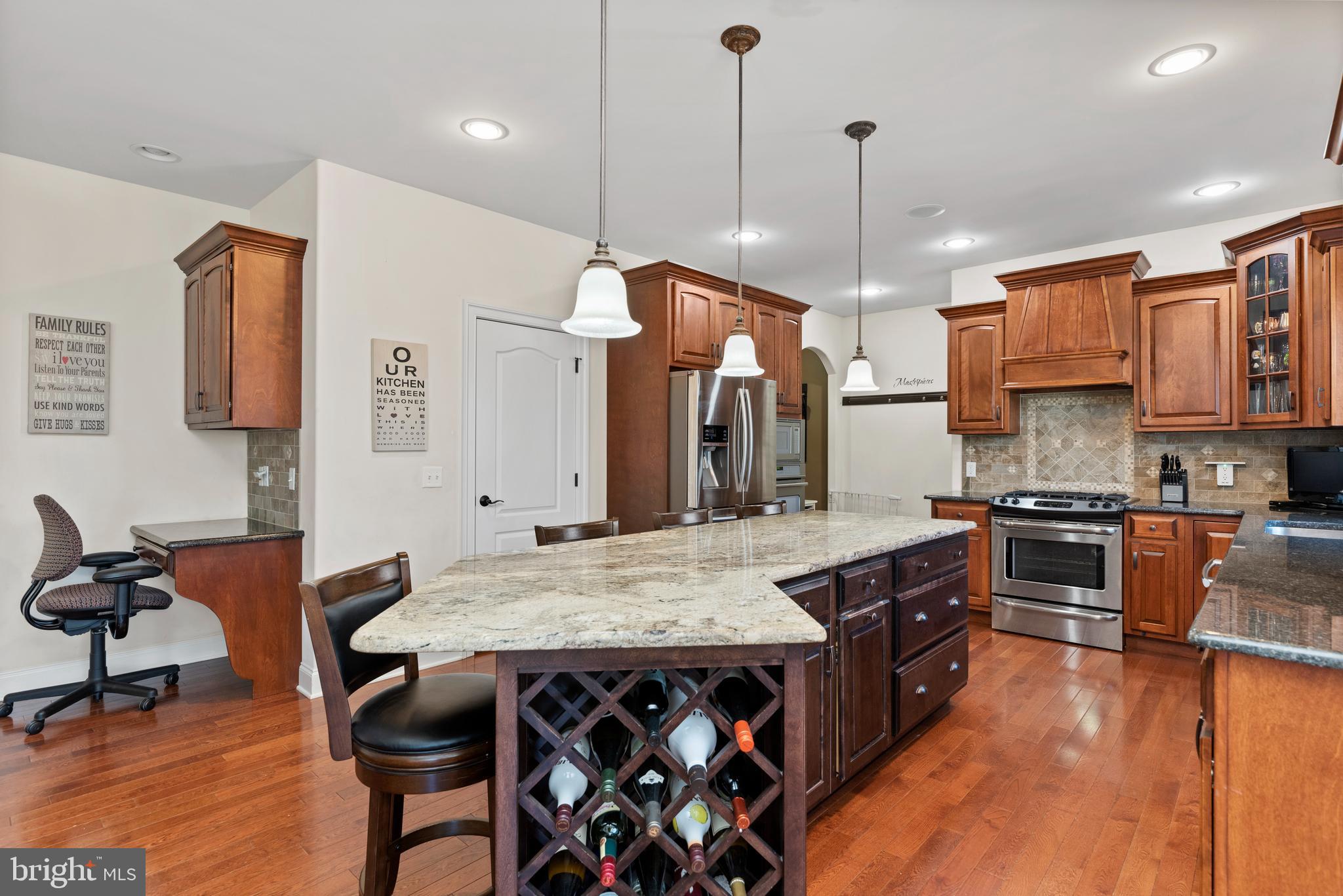 7 Millfording Road Mechanicsburg, PA 17050 - Photo 15 of 61 Built in Wine Rack