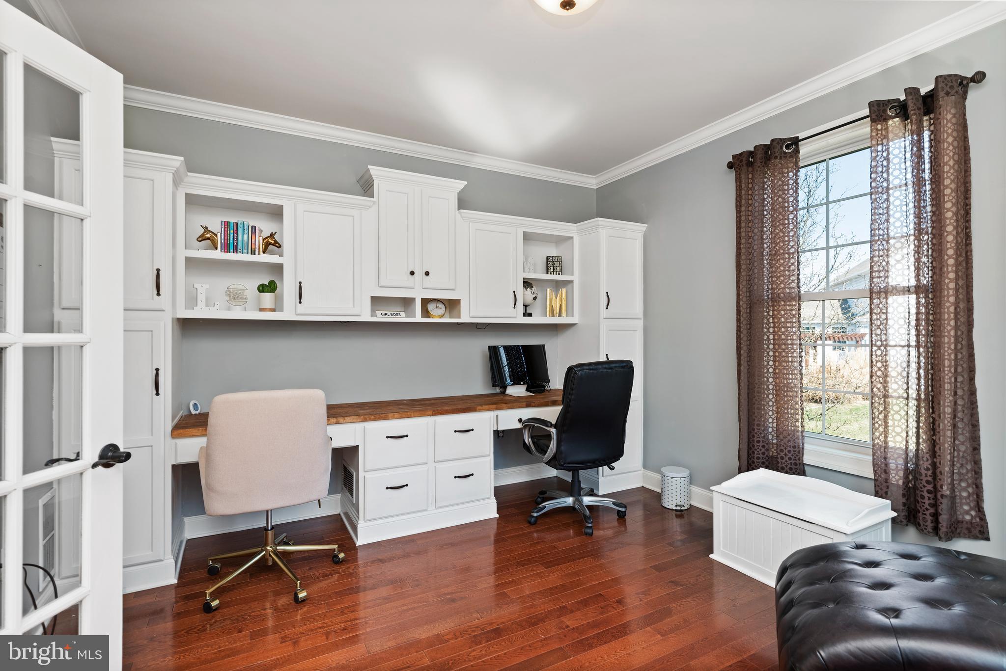 7 Millfording Road Mechanicsburg, PA 17050 - Photo 9 of 61 Office Custom Built-Ins