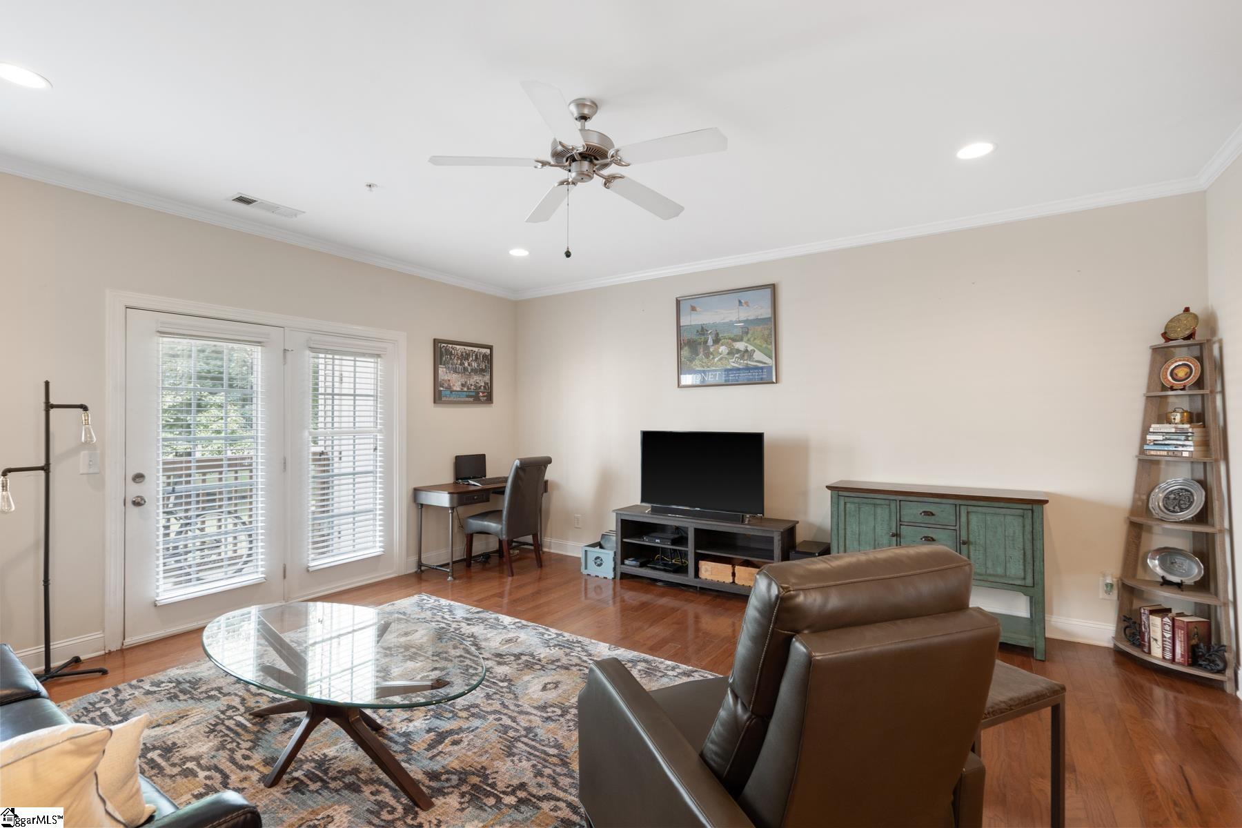 356 Easterlin Way Greenville, SC 29607 - Photo 3 of 36