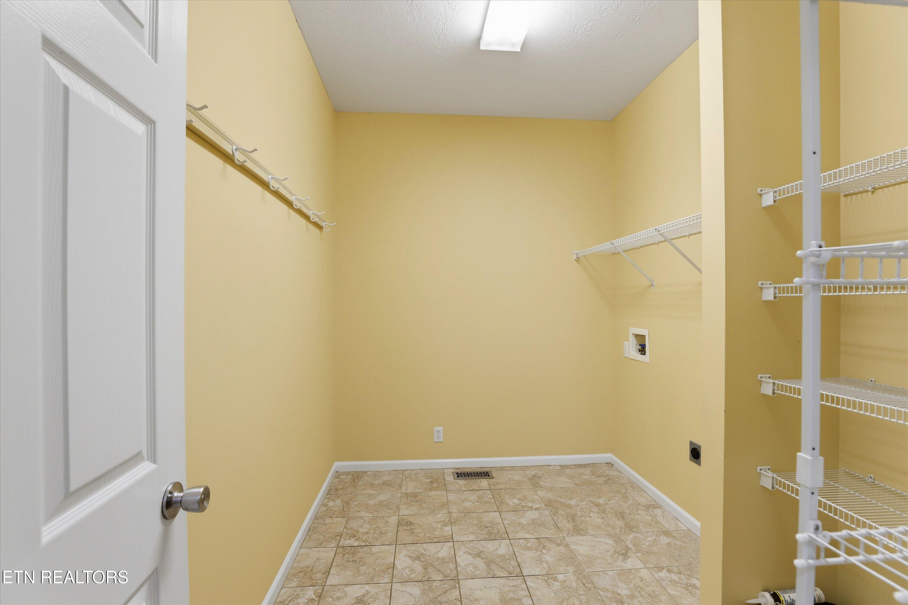 13176 Clear Ridge Road Knoxville, TN 37922 - Photo 11 of 30 14-13176 Clear Ridge Rd-14