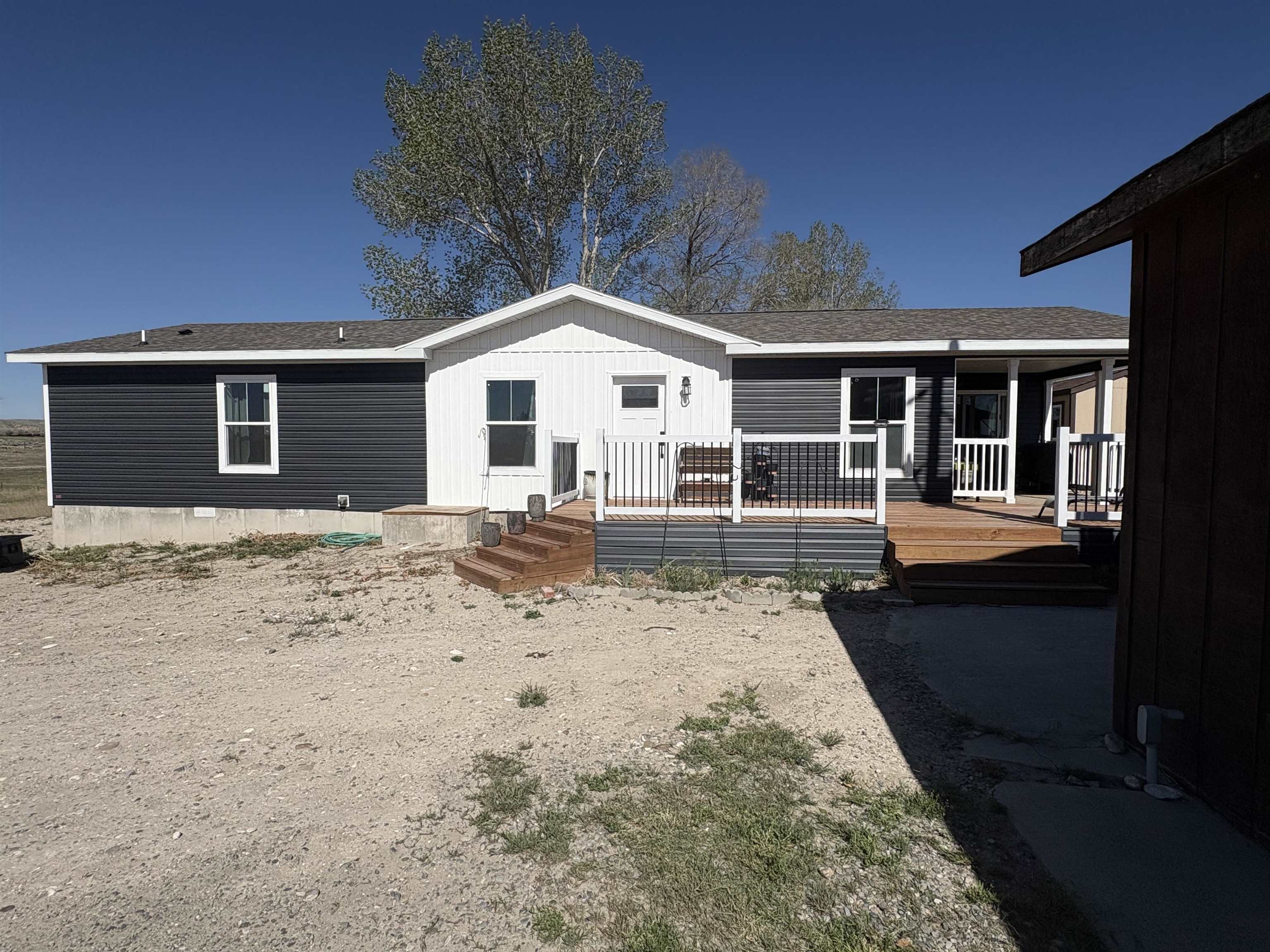 32 Darnall Road Riverton, WY 82501 - Photo 2 of 16