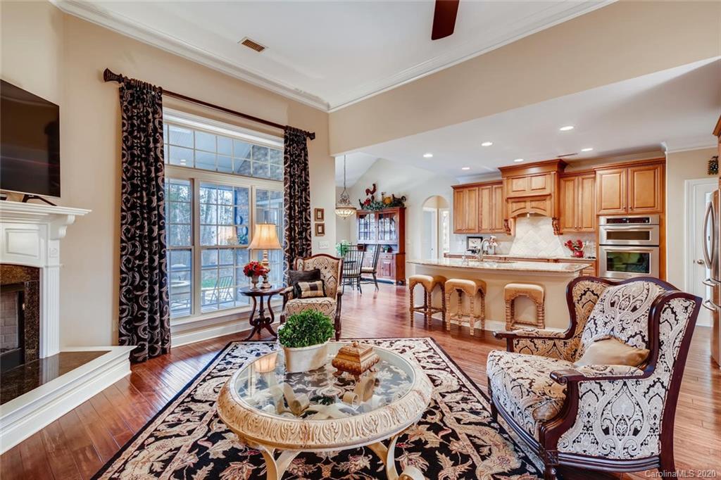 1035 Ridgeview Court Kannapolis, NC 28081 - Photo 3 of 26 Gallery Image 3