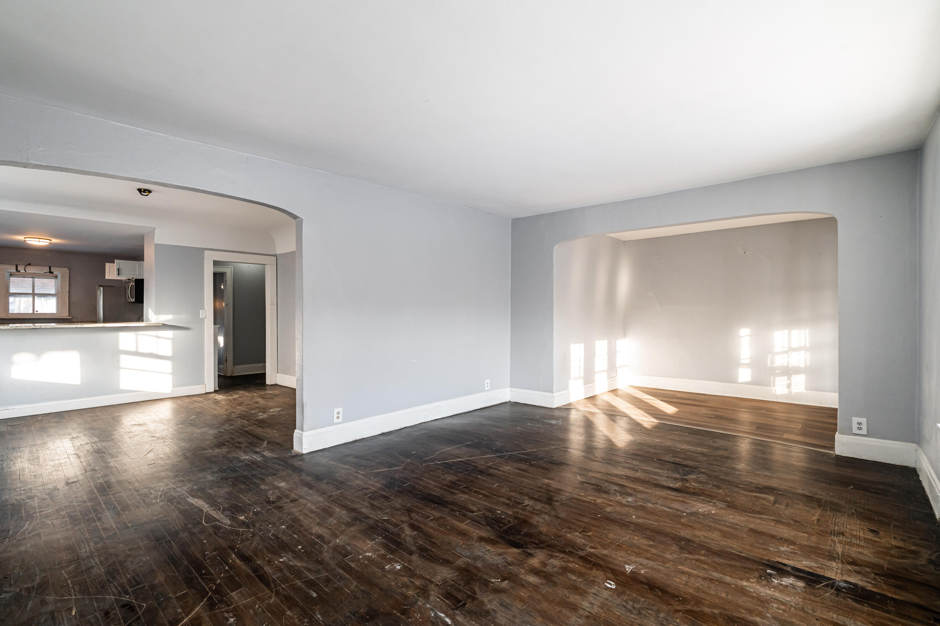 1747 South 28th Street Milwaukee, WI 53215 - Photo 6 of 28 DSC09726