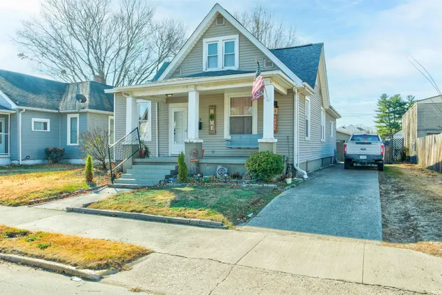 $204,000 | 1409 Main Street, Vincennes, IN 47591