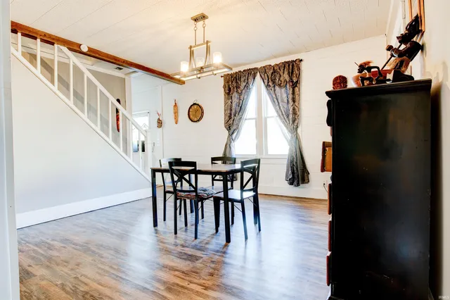 $204,000 | 1409 Main Street, Vincennes, IN 47591