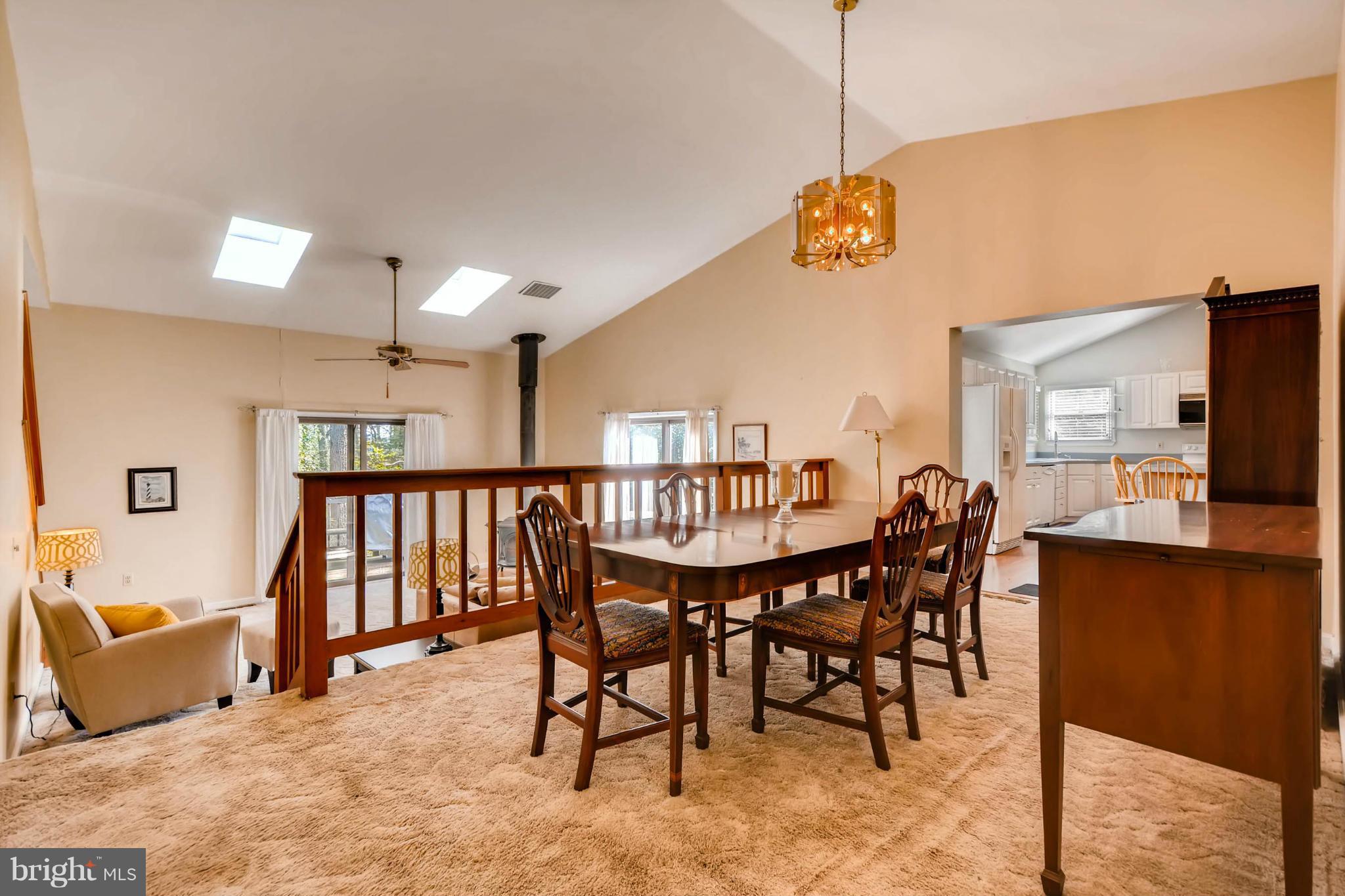 370 Hunner Road Pasadena, MD 21122 - Photo 10 of 27 Dining Room