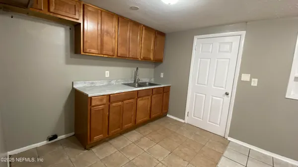 $1,200 | 1244 West 27th Street, Jacksonville, FL 32209
