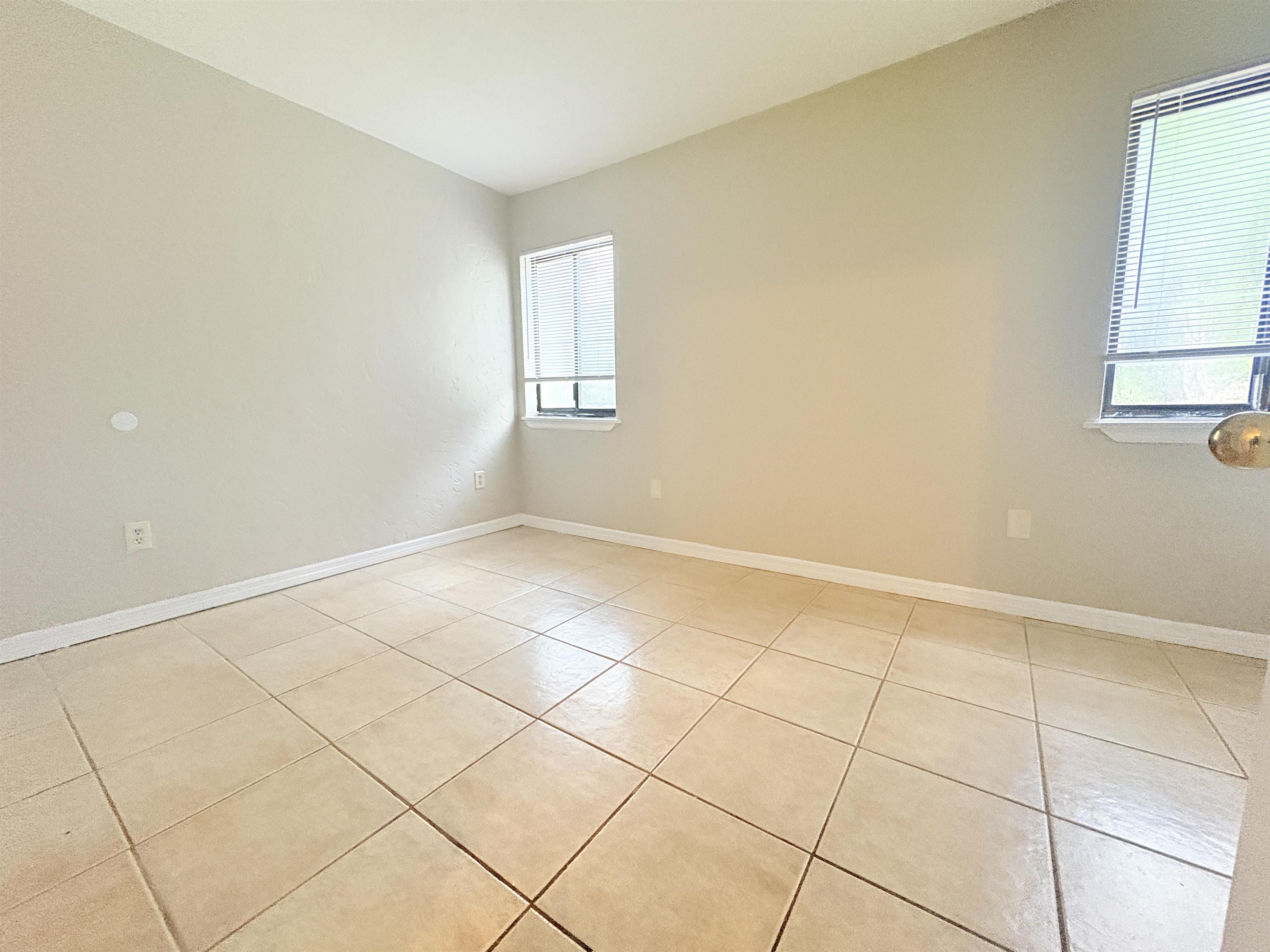 1007 Sutor Road, Unit D Tallahassee, FL 32311 - Photo 12 of 13
