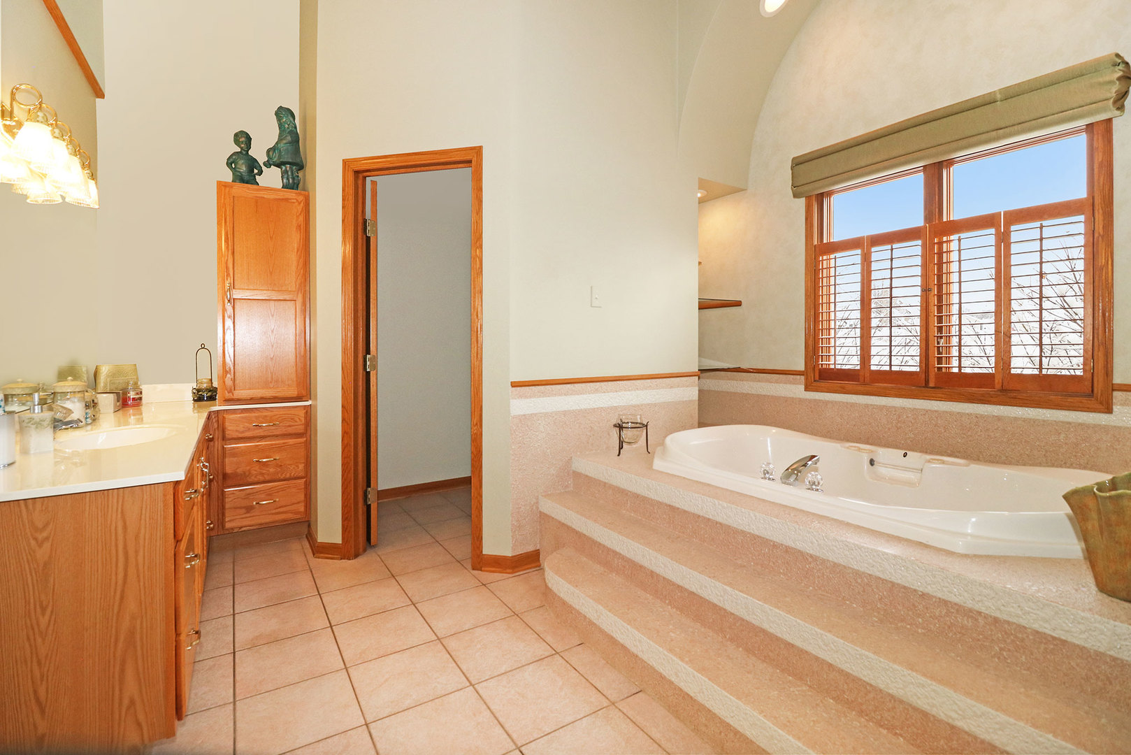 8705 East North Rood Road Kingston, IL 60145 - Photo 11 of 34