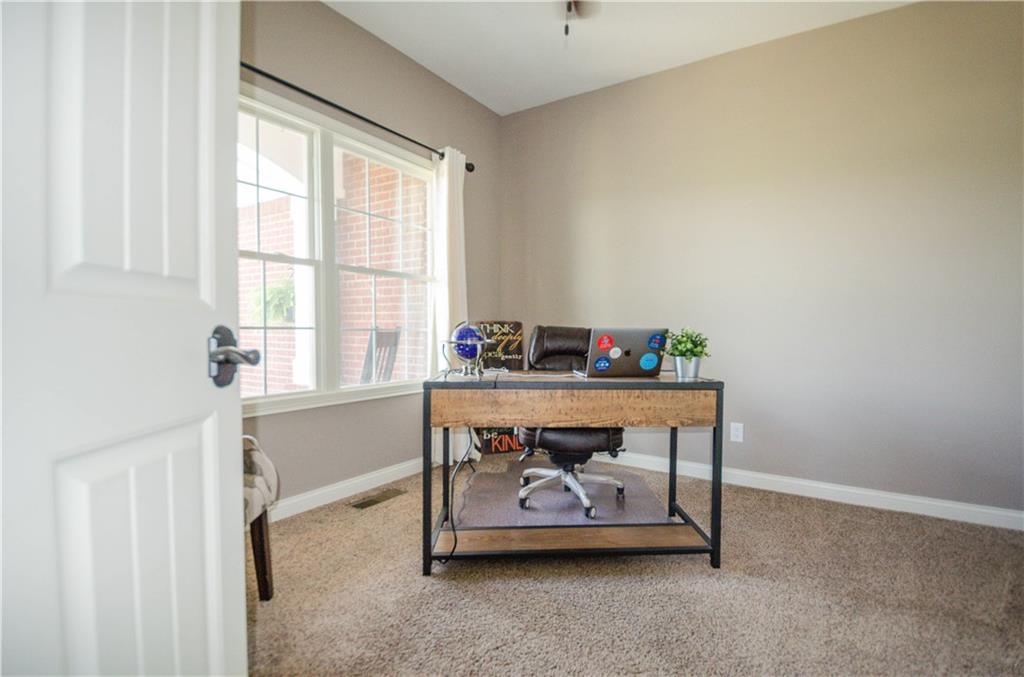 9160 South Mitthoeffer Road Indianapolis, IN 46259 - Photo 13 of 58 Gallery Image 13