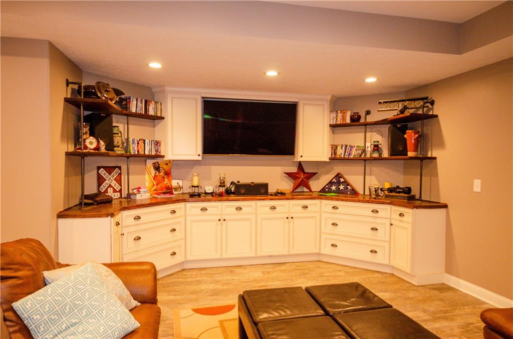 9160 South Mitthoeffer Road Indianapolis, IN 46259 - Photo 40 of 58 Gallery Image 40