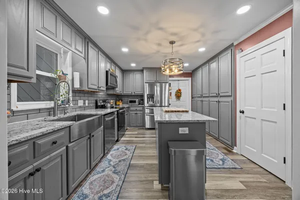 $489,900 | 410 Coharie Drive, Clinton, NC 28328