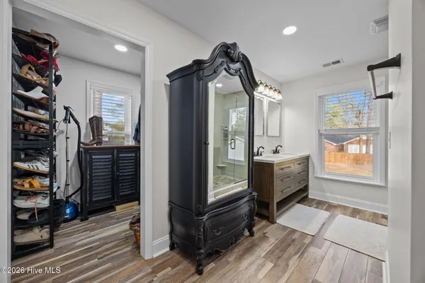 $489,900 | 410 Coharie Drive, Clinton, NC 28328