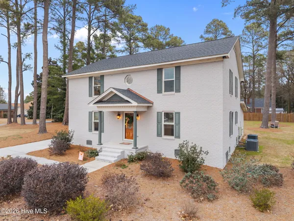 $489,900 | 410 Coharie Drive, Clinton, NC 28328