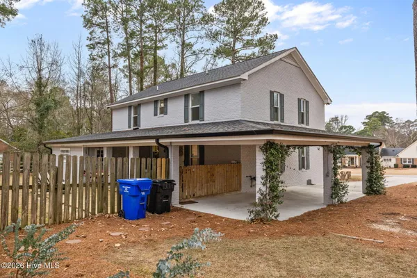 $489,900 | 410 Coharie Drive, Clinton, NC 28328