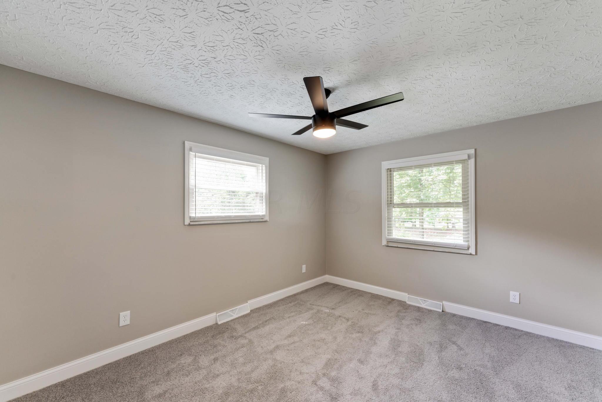 336 Riva Ridge Road Southwest Pataskala, OH 43062 - Photo 18 of 42 18-web-or-mls-336-riva-ridge-rd-sw
