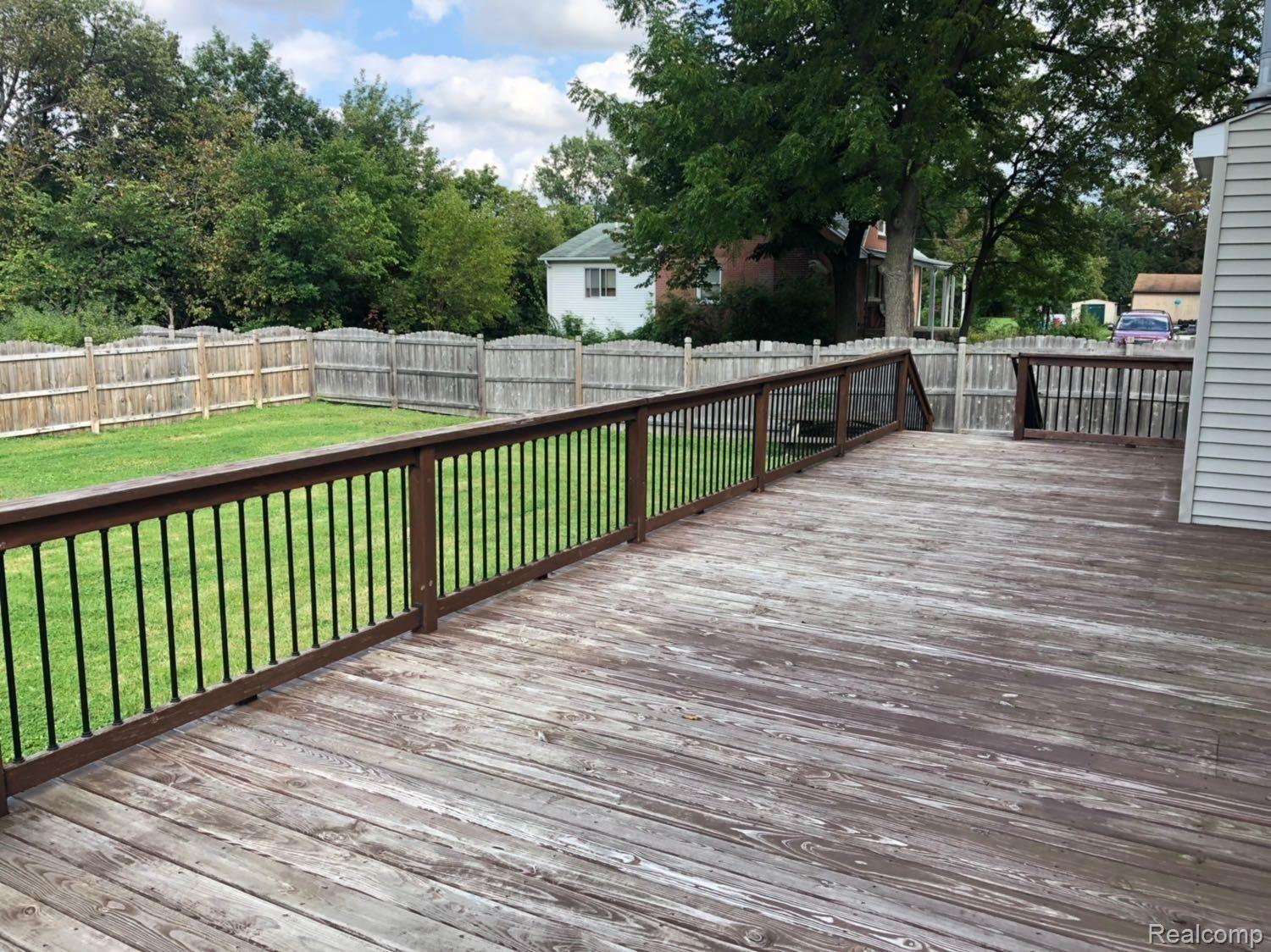 2327 Elmcrest Road Sterling Heights, MI 48310 - Photo 70 of 72 picture_30.jpg