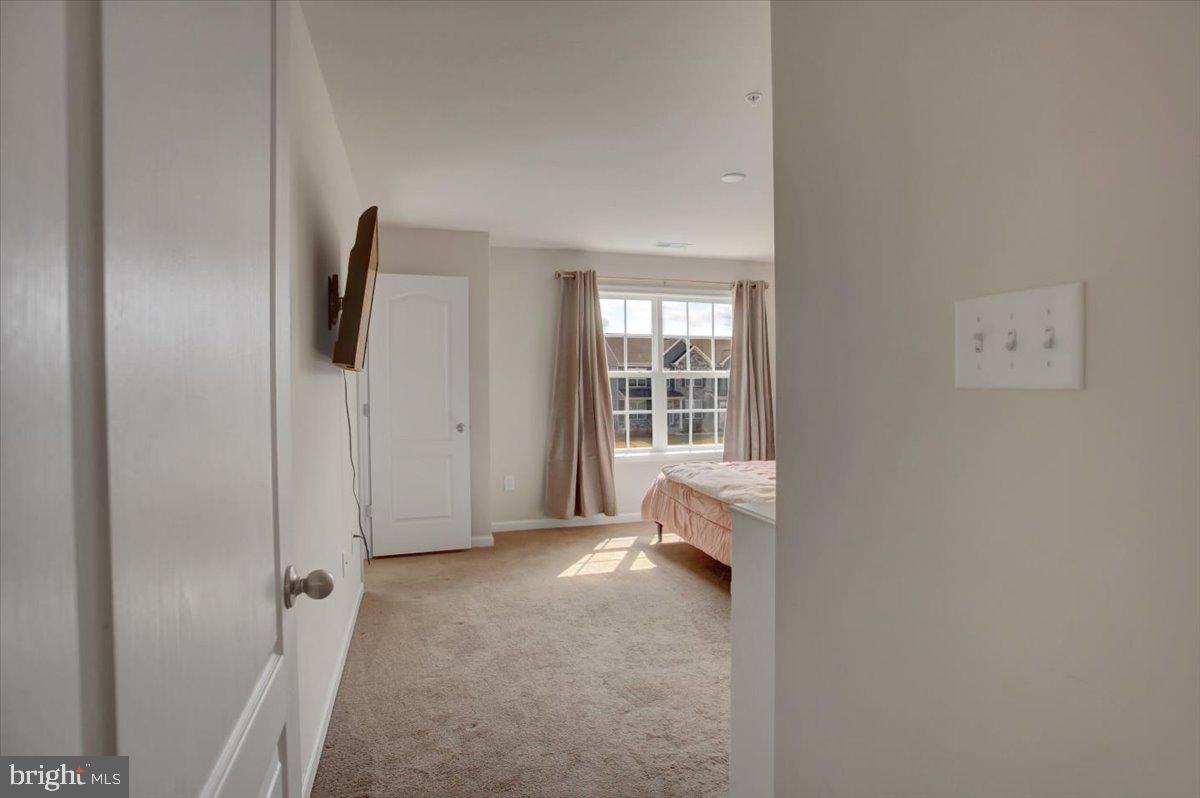 9822 Ripple Drive Williamsport, MD 21795 - Photo 21 of 41 an empty room with windows