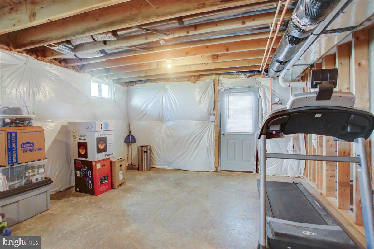 9822 Ripple Drive Williamsport, MD 21795 - Photo 35 of 41 a view of storage and utility room