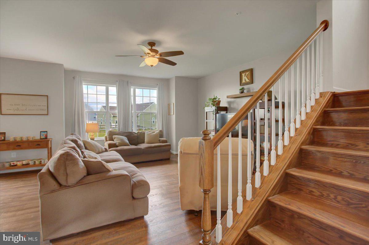 9822 Ripple Drive Williamsport, MD 21795 - Photo 8 of 41 a living room with furniture and wooden floor
