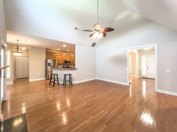 $2,600 | 141 Travis Hill Road, Moncks Corner, SC 29461